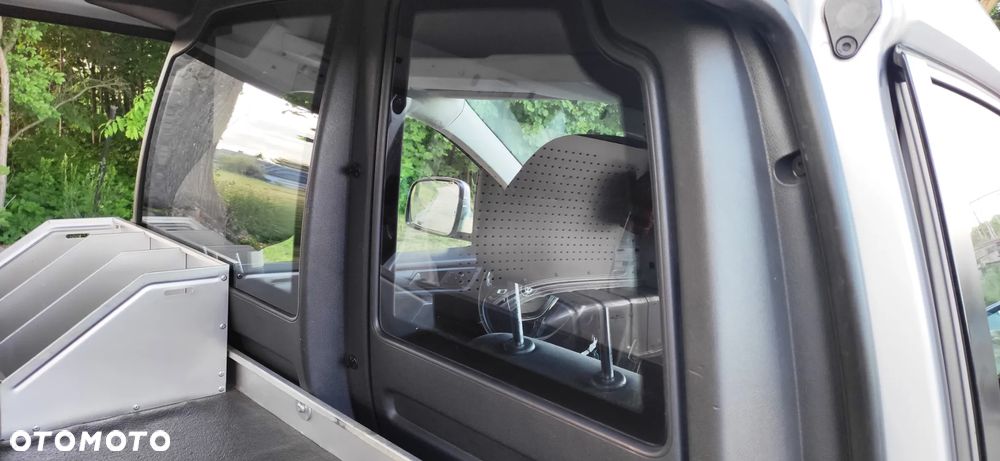 Volkswagen Caddy - 26