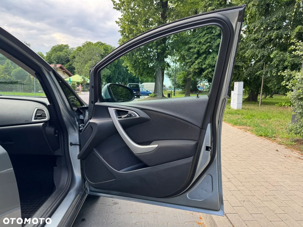 Opel Astra 1.4 Essentia - 18