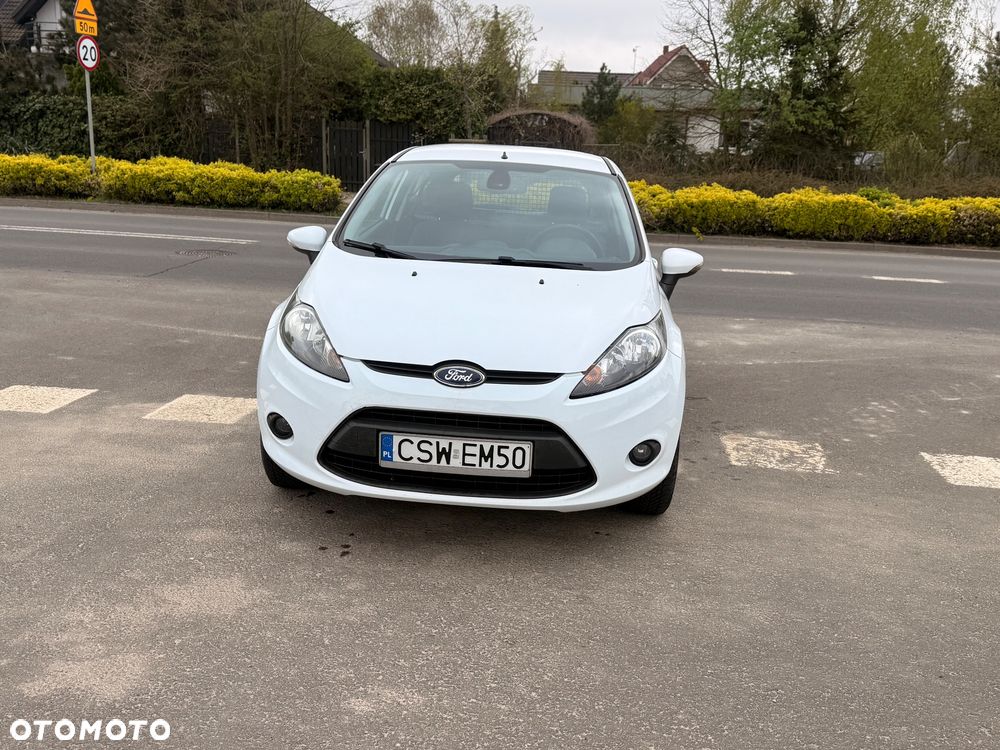 Ford Fiesta 1.6 TDCi DPF Titanium - 3