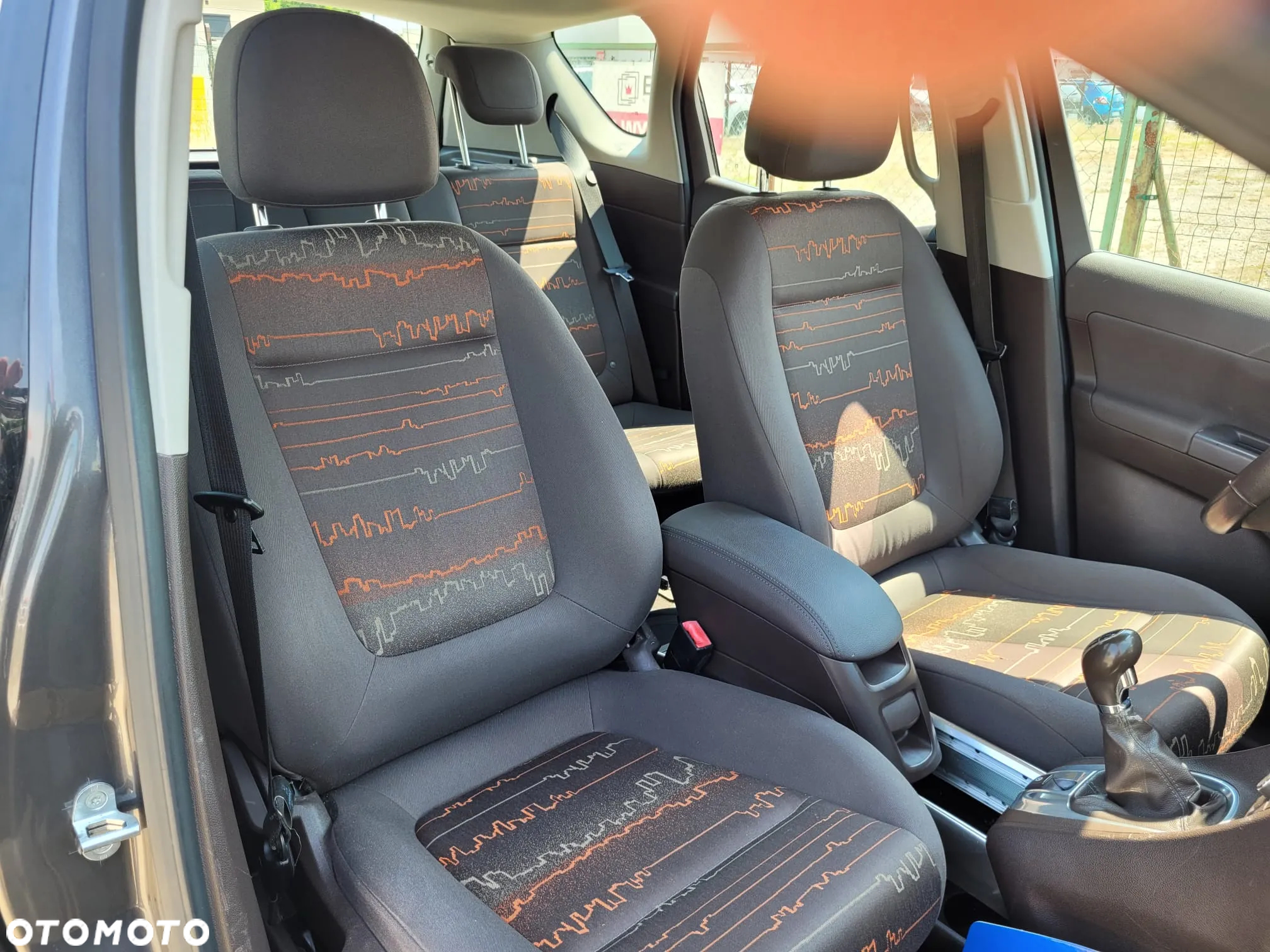 Opel Meriva 1.4 Color Edition - 16