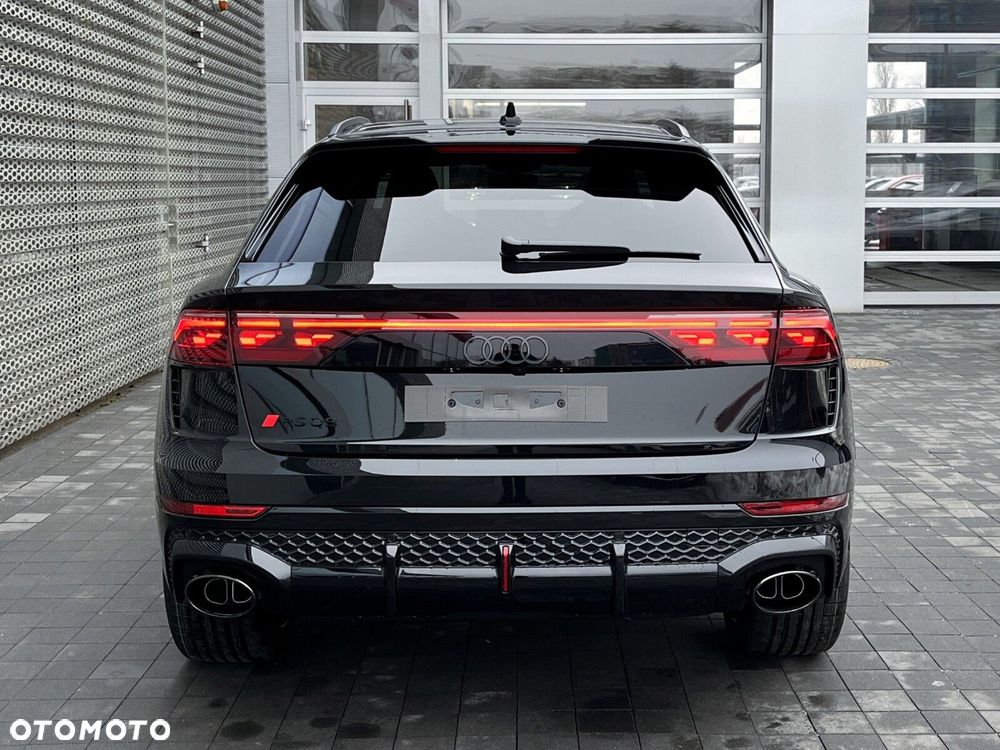 Audi RS Q8 - 7