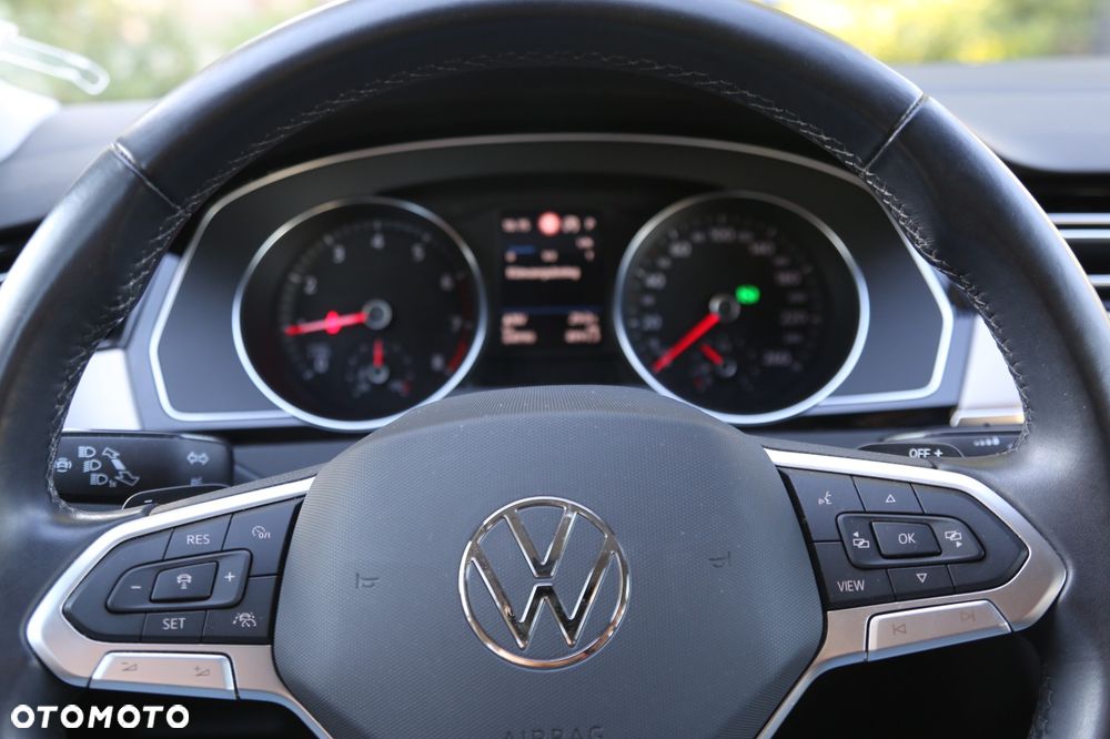 Volkswagen Passat 1.5 TSI OPF DSG Elegance - 12