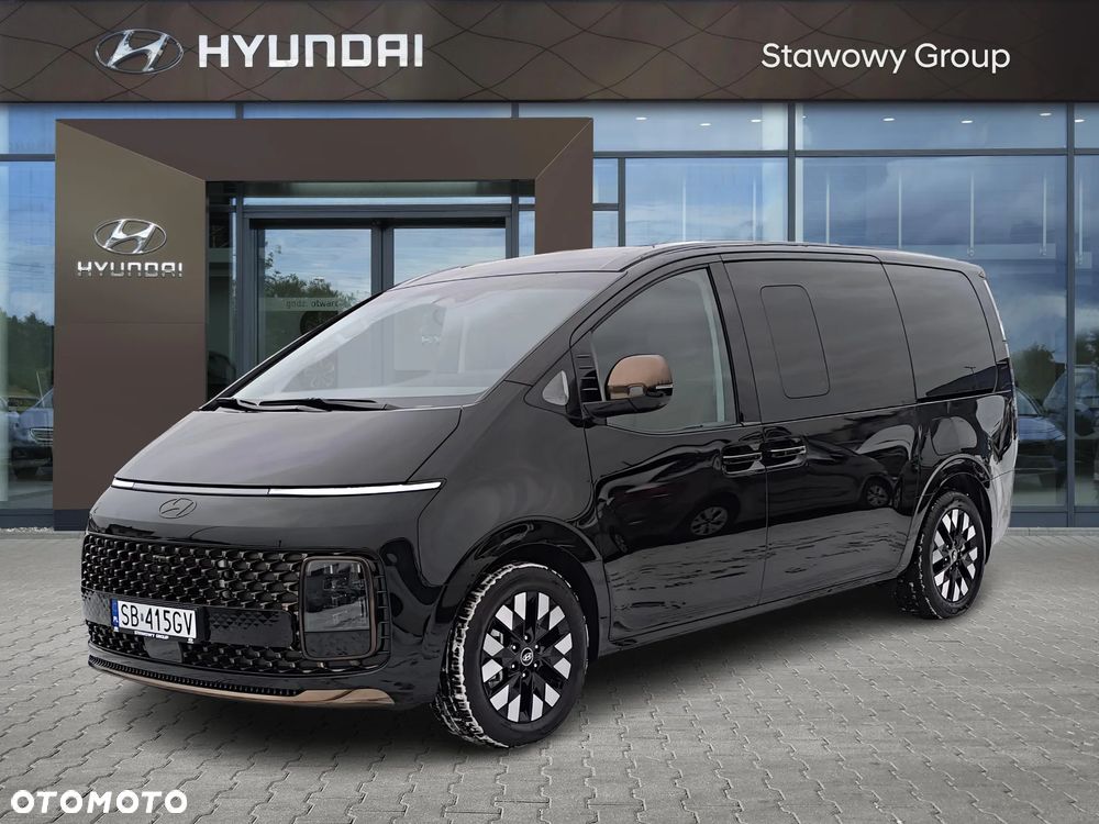 Hyundai Staria 1.6 T-GDI HEV Luxury - 1