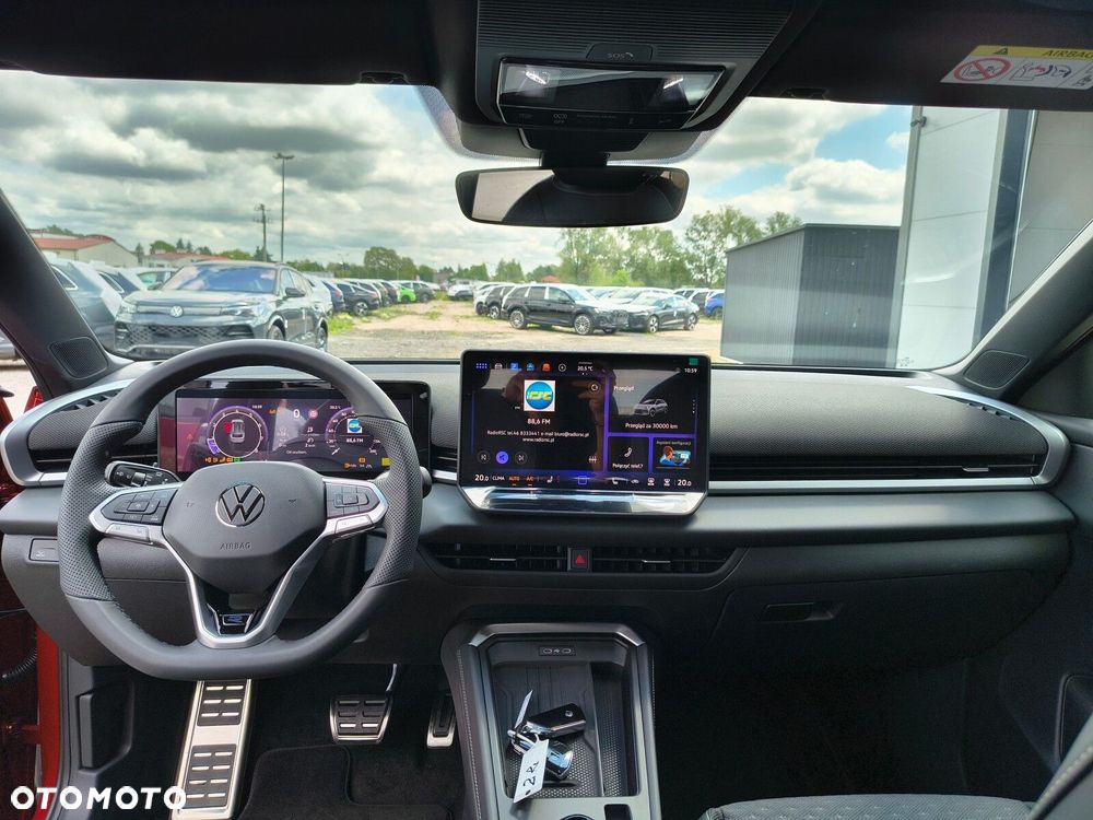 Volkswagen T-Roc 1.5 TSI R-Line DSG - 32