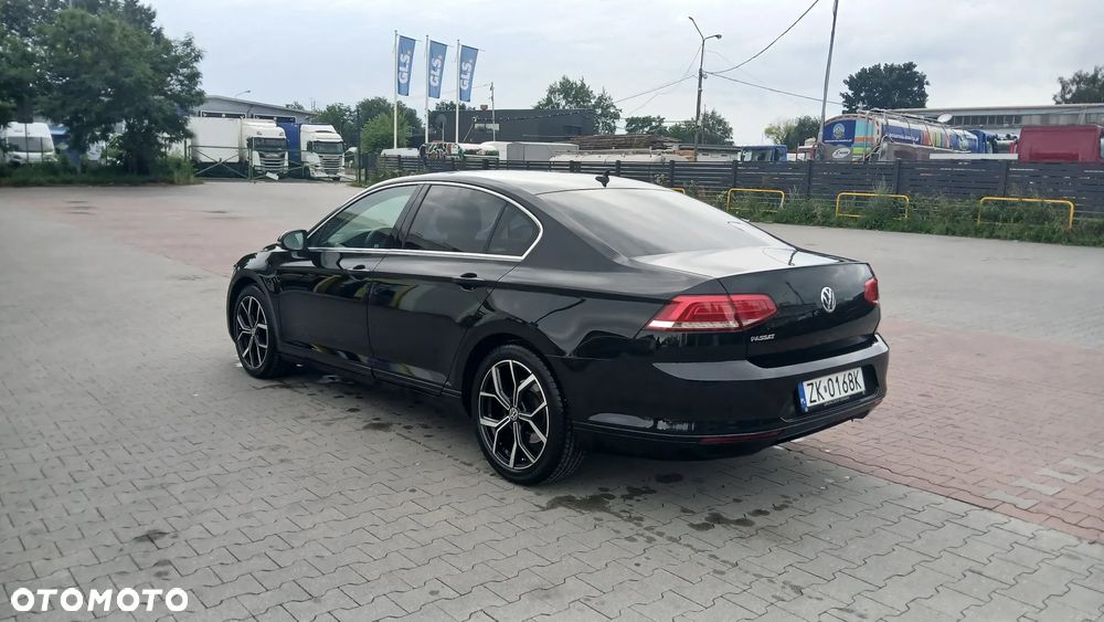 Volkswagen Passat 2.0 TDI BMT Comfortline DSG - 8