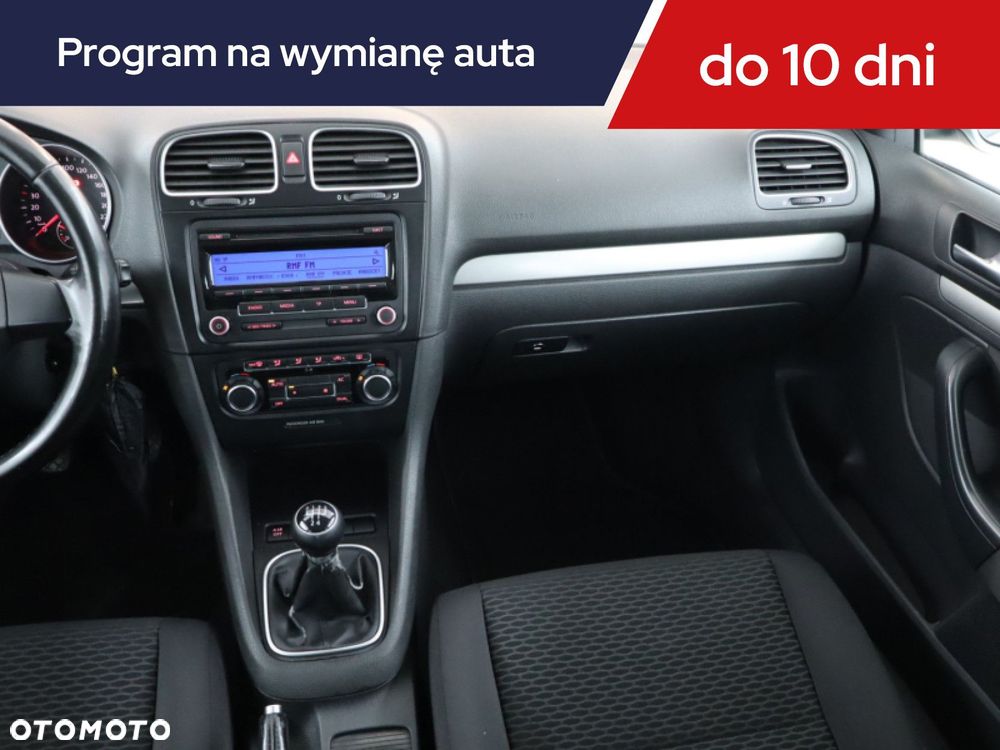 Volkswagen Golf Variant - 10