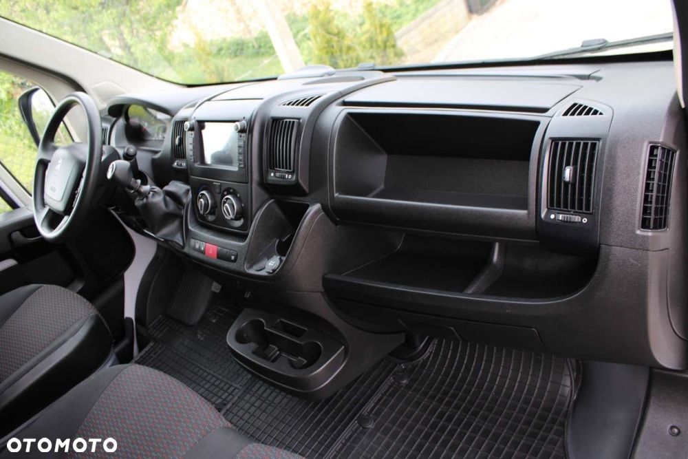 Peugeot Boxer - 12