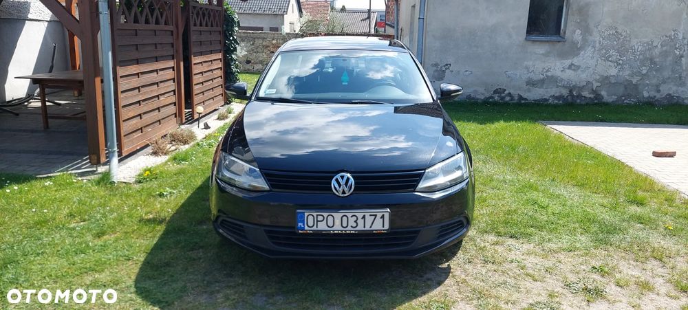 Volkswagen Jetta 1.6 TDI Trendline - 6