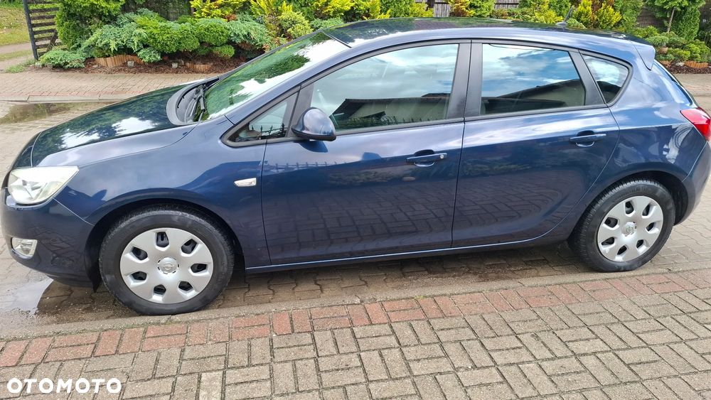 Opel Astra 1.4 Turbo - 2