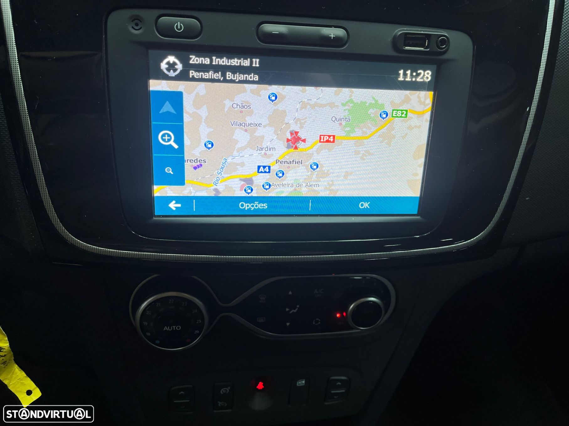 Dacia Logan MCV 0.9 TCe Stepway - 12