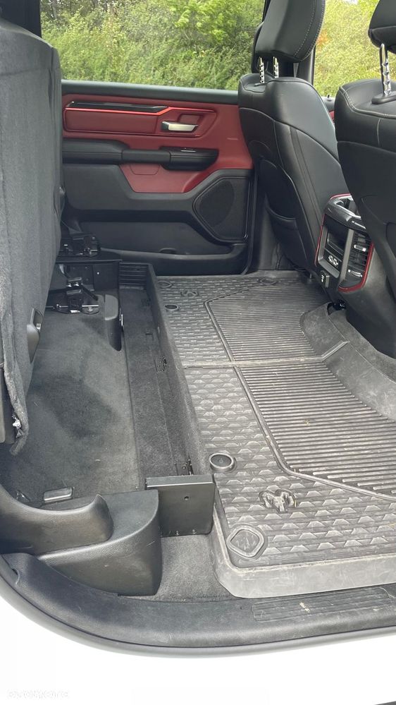 RAM 1500 5.7 Crew Cab Shortbed Rebel - 29