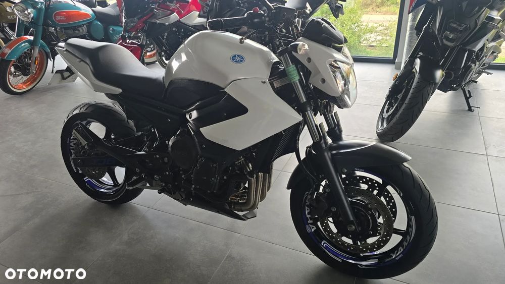 Yamaha XJ - 3
