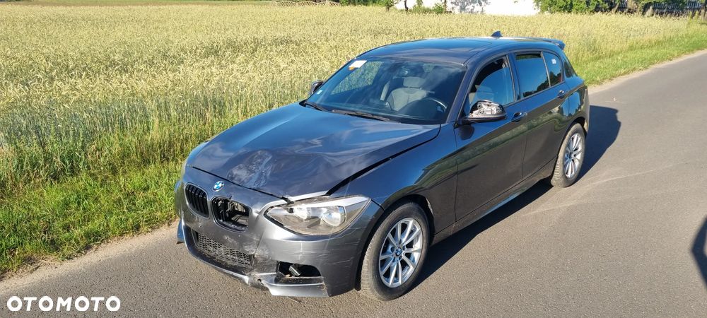 BMW Seria 1 116d Sport Line - 1