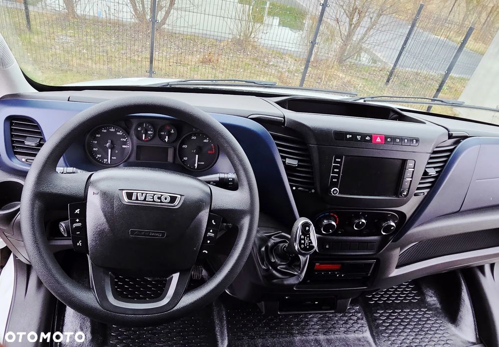 Iveco DAILY BLIŹNIAK 3.0 180PS 50C18 MOŻLIWY KREDYT LEASING WARSZTAT ŻURAW - 12