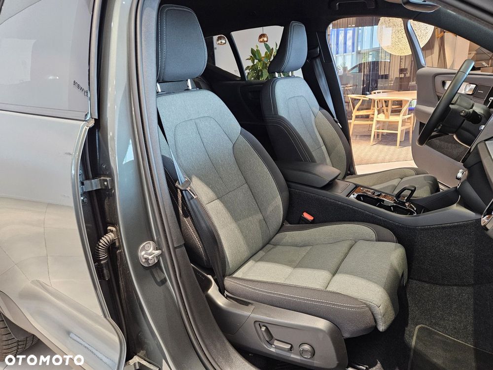 Volvo XC 40 - 20