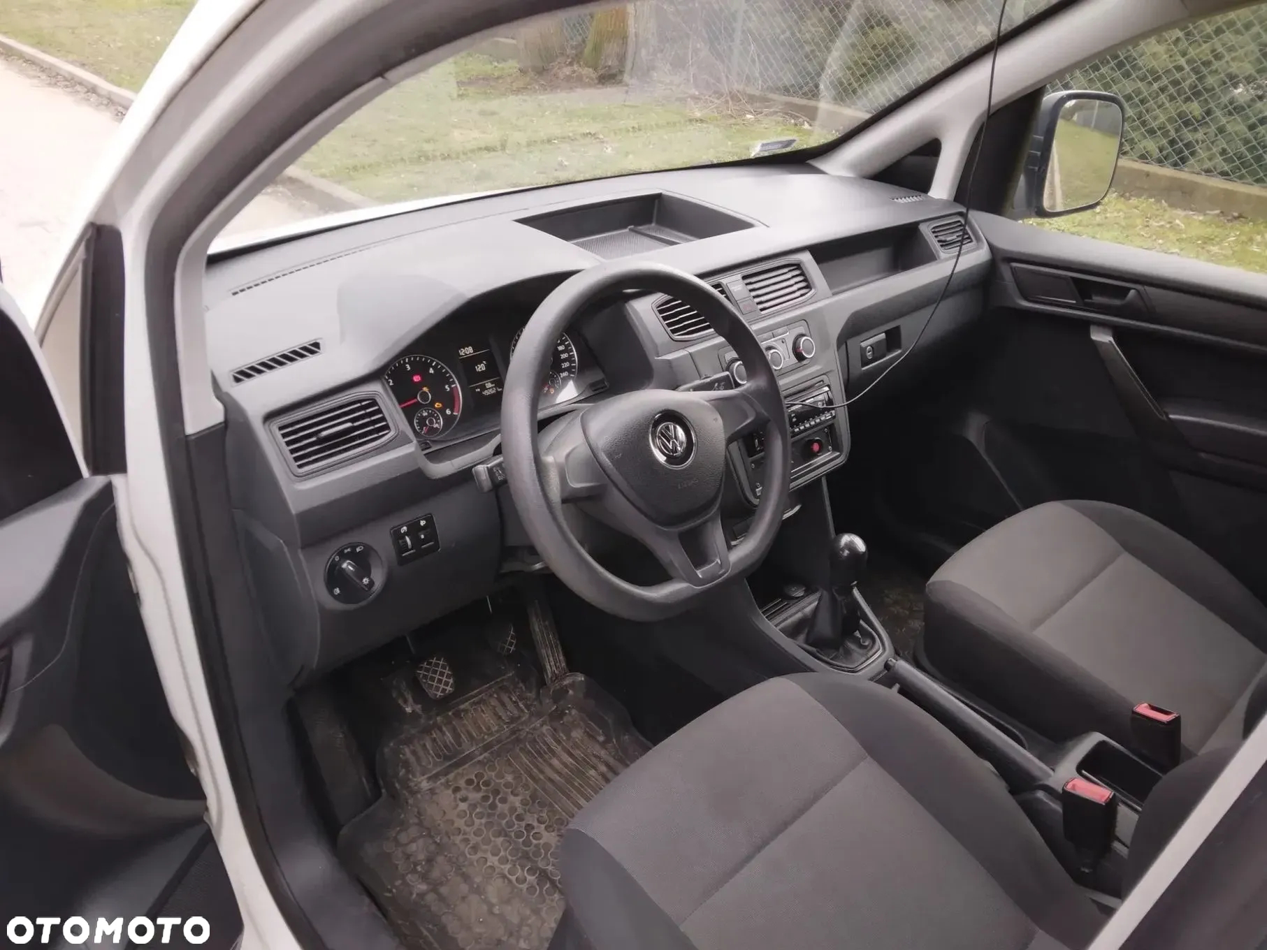 Volkswagen Caddy - 7