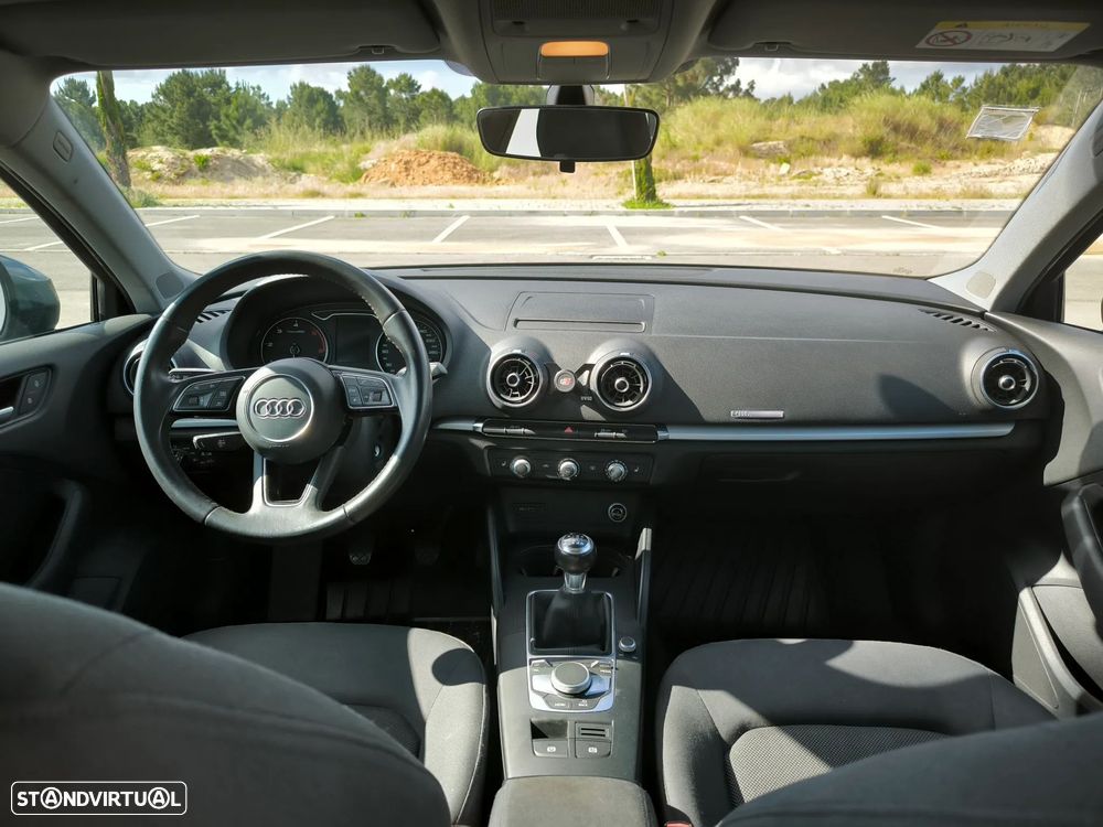 Audi A3 Sportback 1.6 TDI - 25