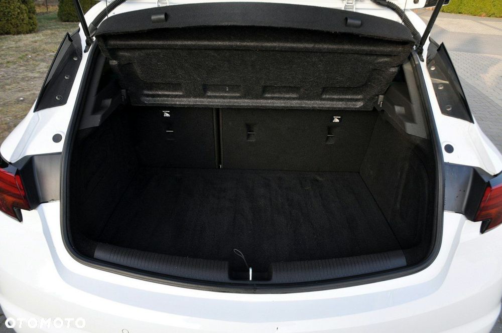 Opel Astra - 37