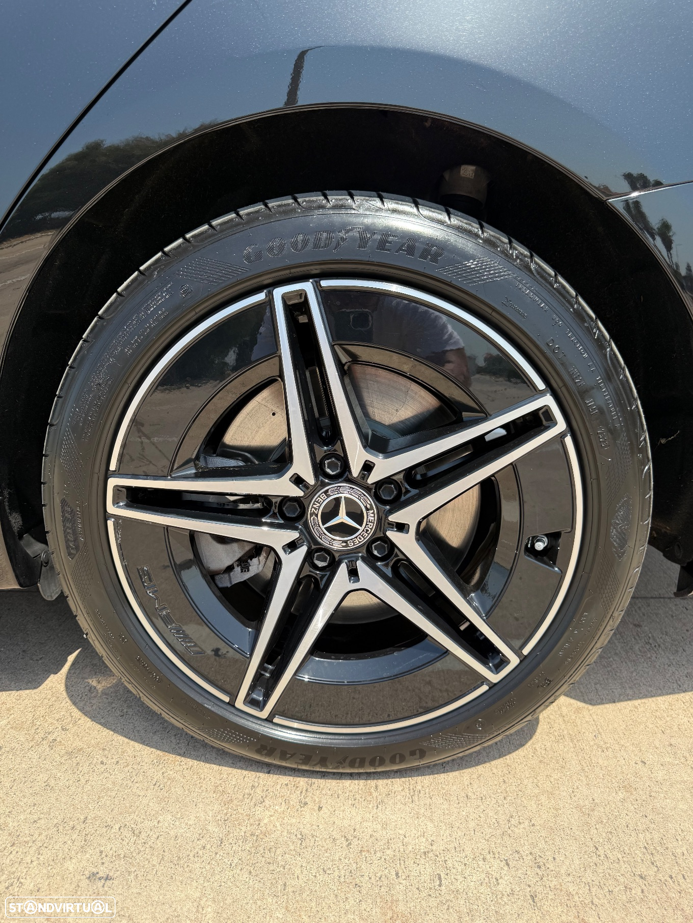 Mercedes-Benz C 300 e AMG Line - 11