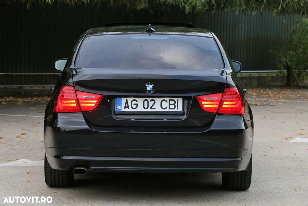 BMW Seria 3 318d - 4