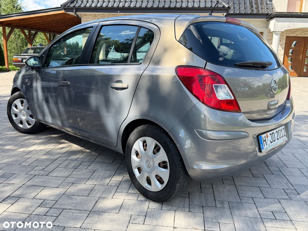Opel Corsa 1.2 16V Enjoy - 12