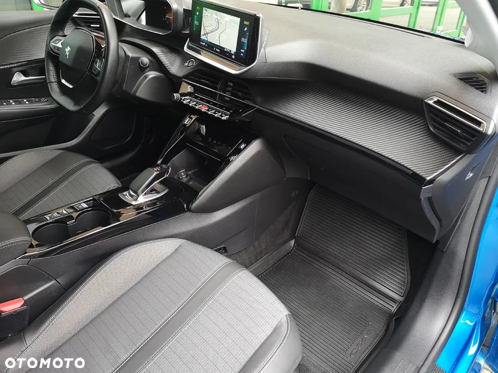 Peugeot 208 Allure - 13