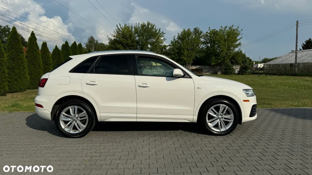 Audi Q3 2.0 TFSI Quattro Design S tronic - 3