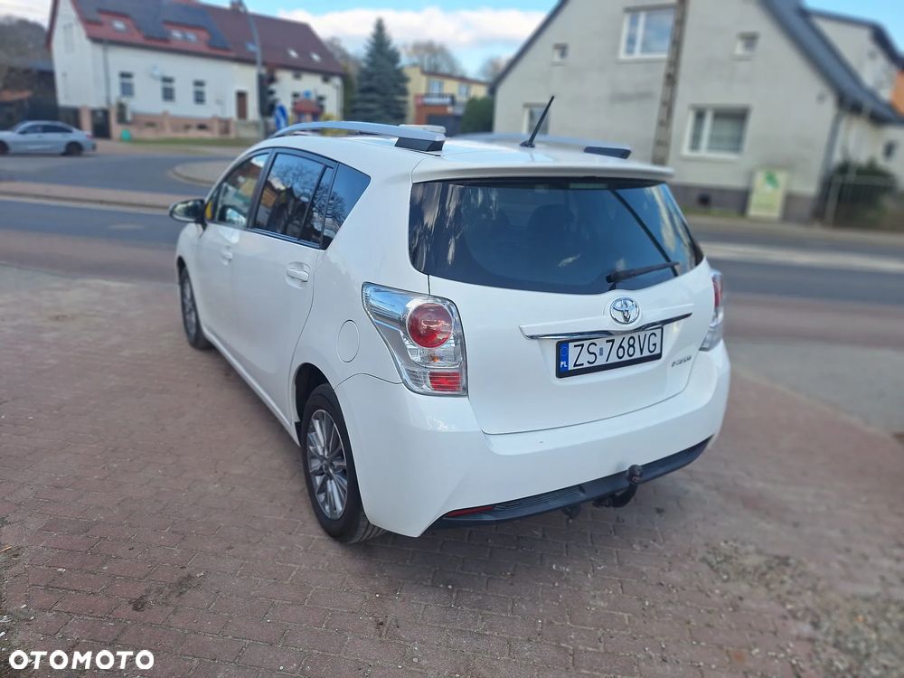 Toyota Verso 1.6 D-4D 5-Sitzer Start/Stop Comfort - 11