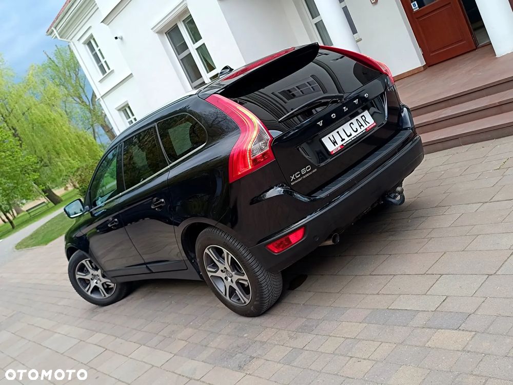 Volvo XC 60 D4 Geartronic Momentum - 4