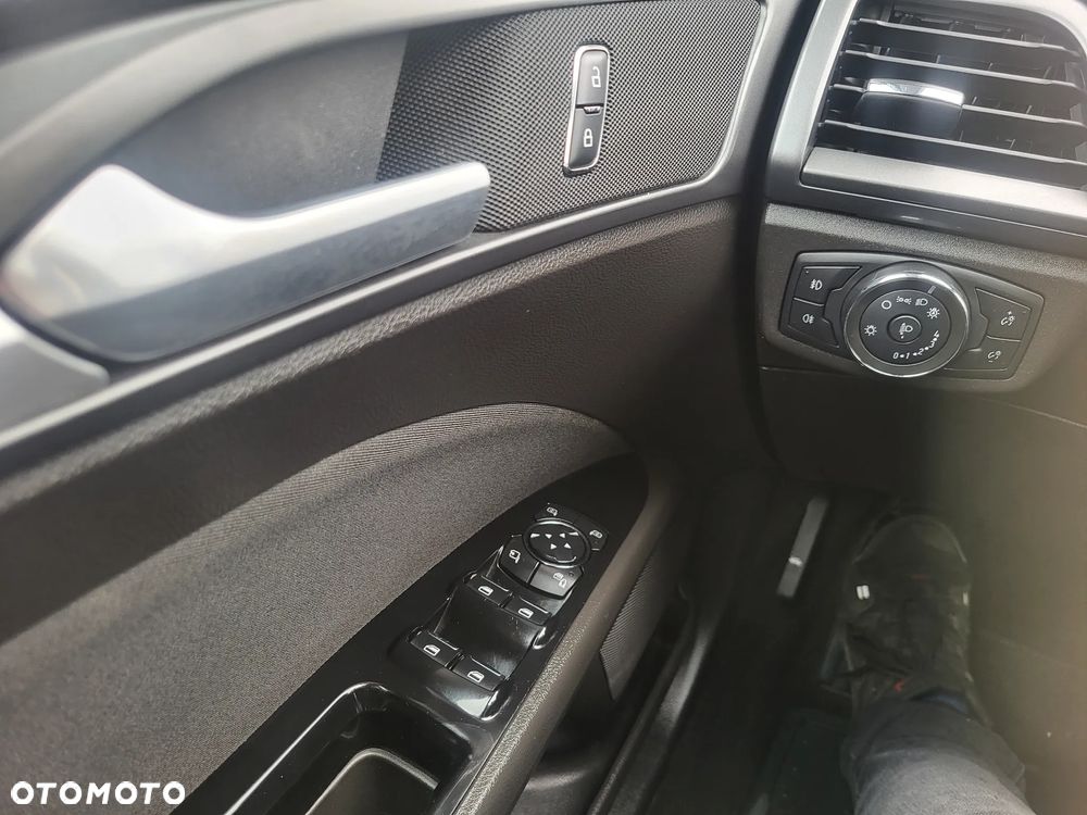 Ford Mondeo 2.0 TDCi STart-Stopp PowerShift-Aut Titanium - 21