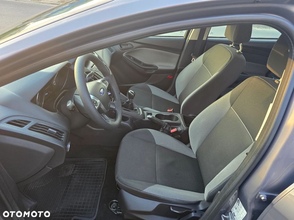 Ford Focus - 15