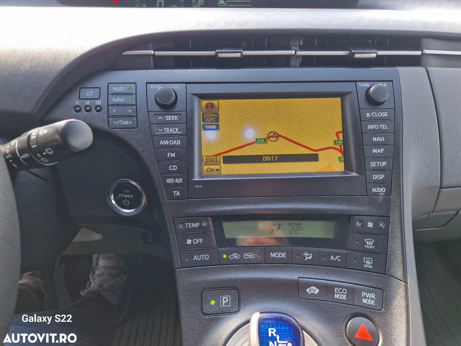 Toyota Prius - 15