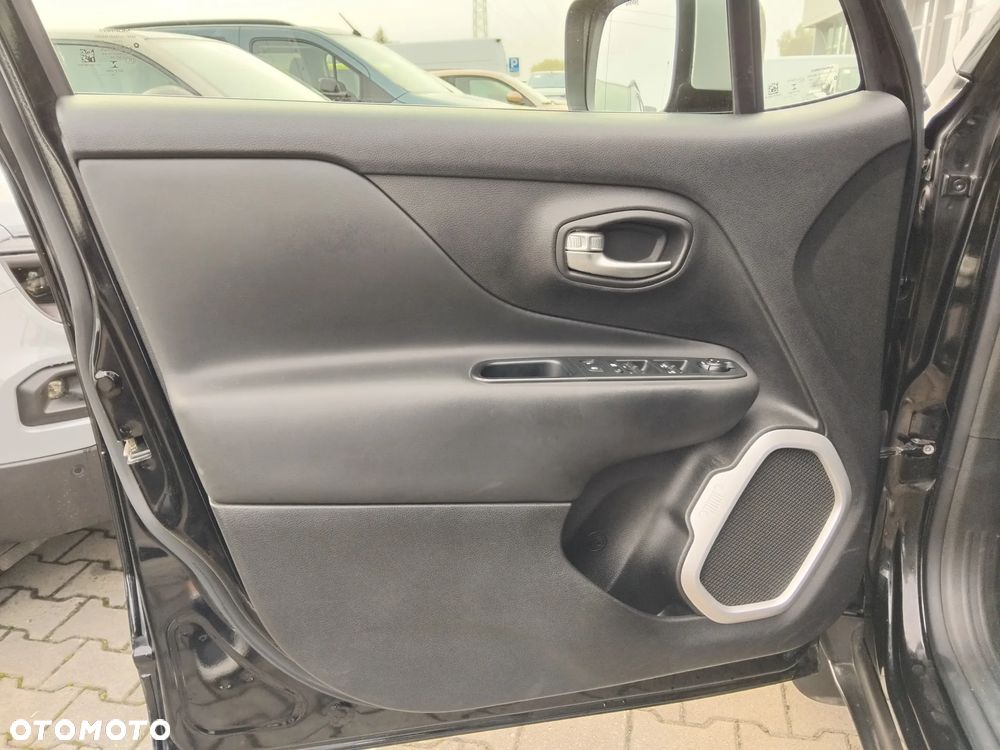Jeep Renegade 1.4 MultiAir Limited FWD S&S - 6