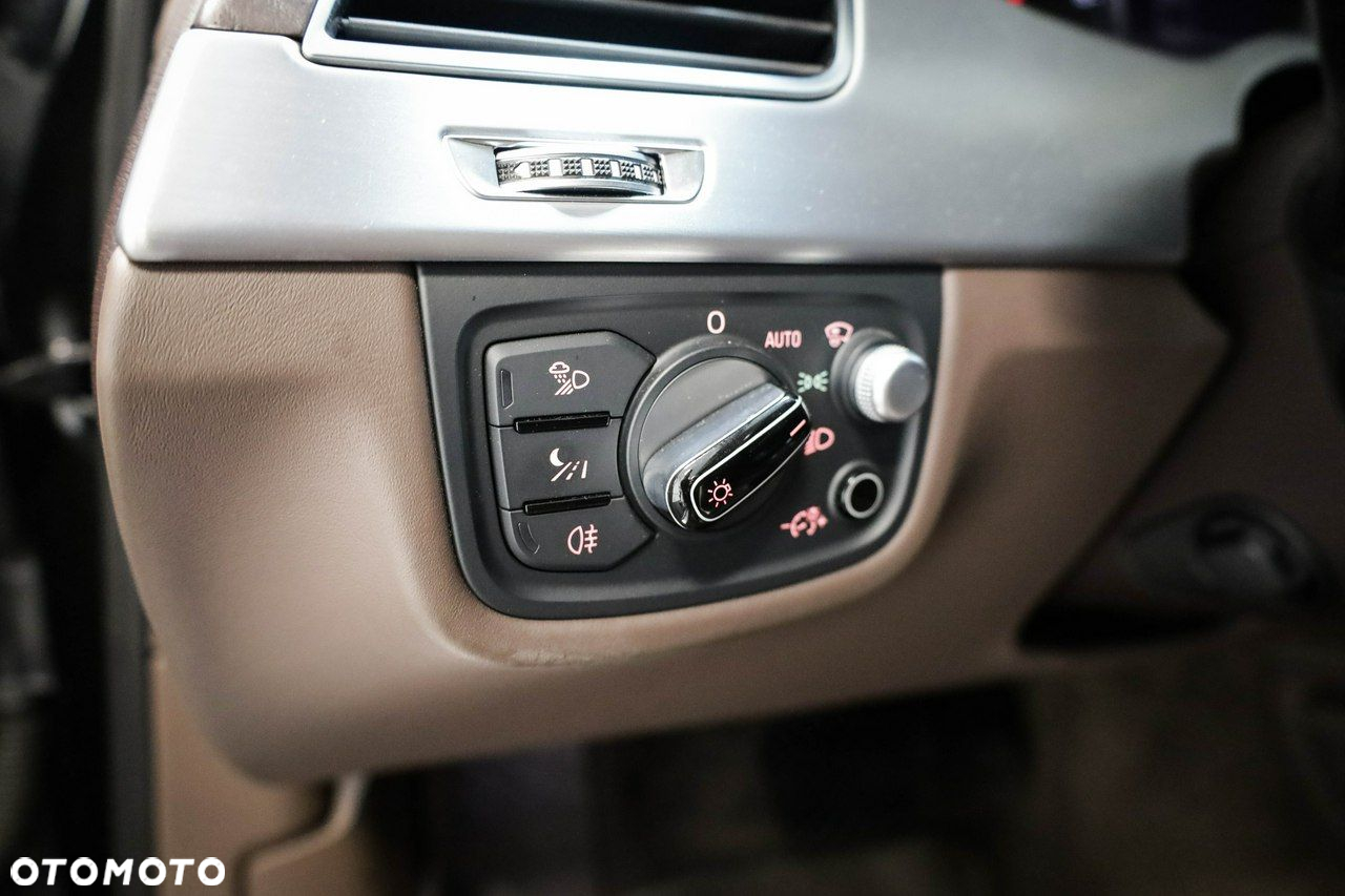 Audi A8 - 22