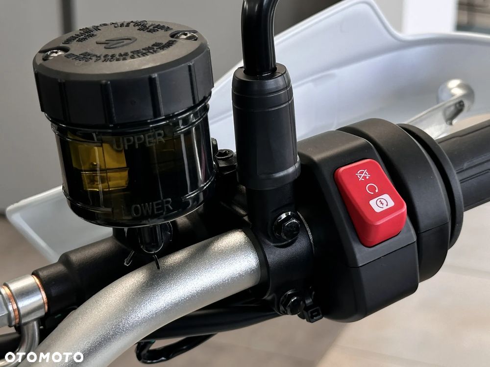 KOVE 800X Touring - 15