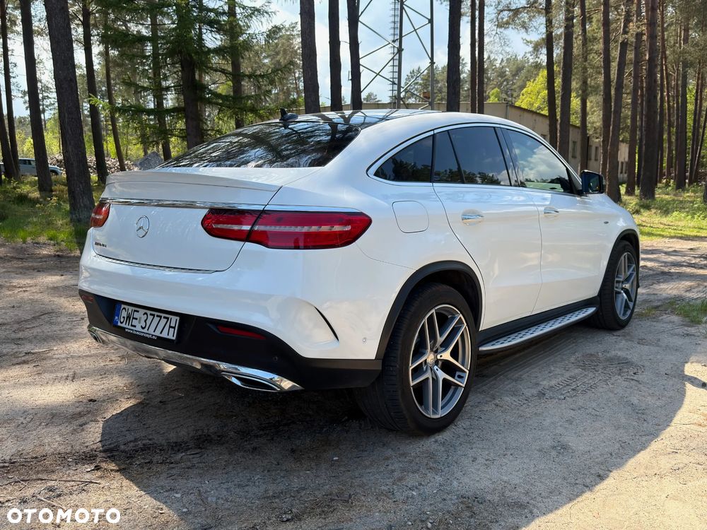 Mercedes-Benz GLE 350 d 4-Matic - 5