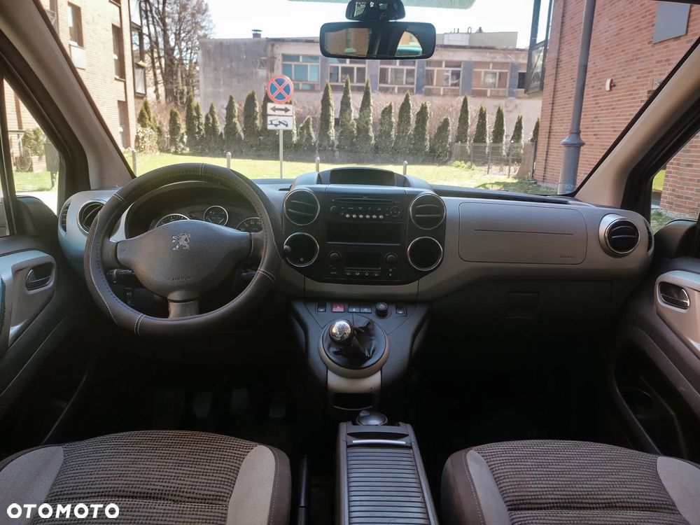 Peugeot Partner Kombi 110 Premium - 14