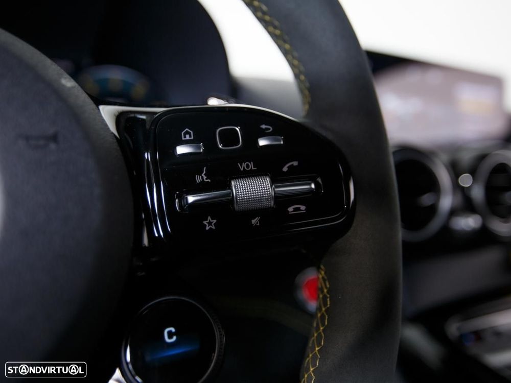 Mercedes-Benz AMG GT R - 21