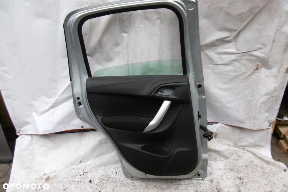 Drzwi tył lewe Citroen C3 - 2