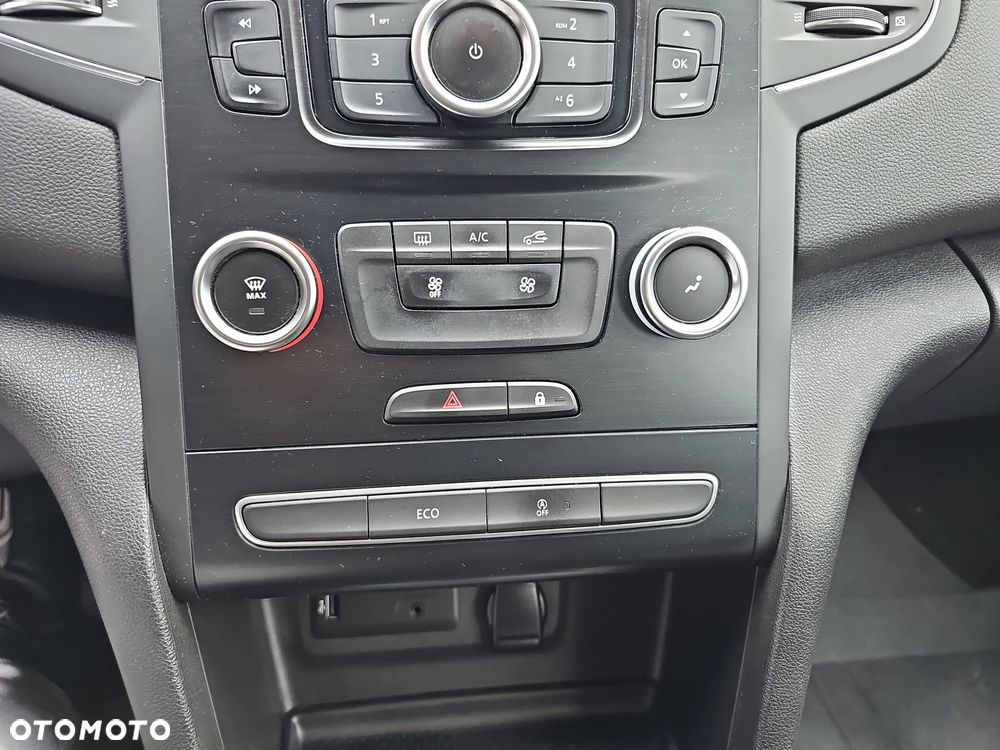 Renault Megane 1.3 TCe FAP Limited - 15