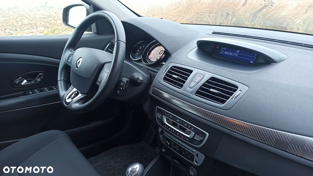 Renault Megane 1.6 16V 100 Authentique - 6