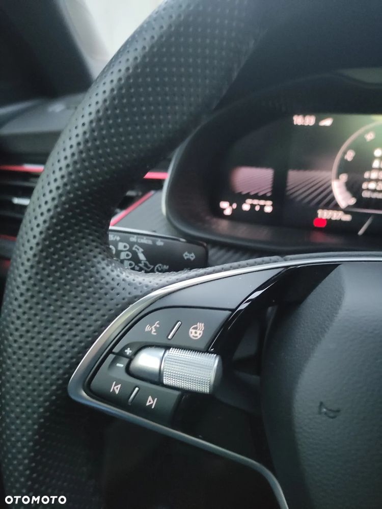 Skoda Kamiq 1.0 TSI Monte Carlo - 16