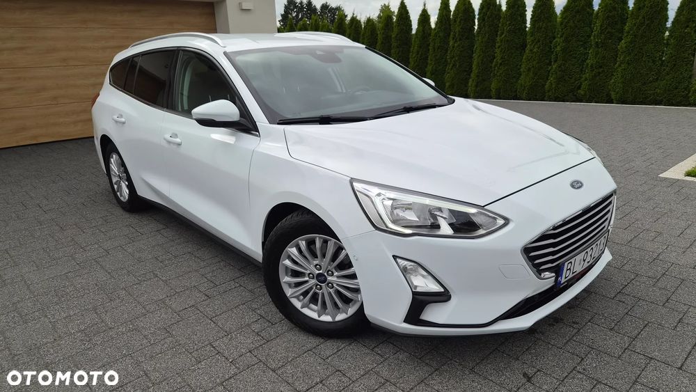 Ford Focus 1.5 EcoBlue Start-Stopp-System TITANIUM DESIGN - 30
