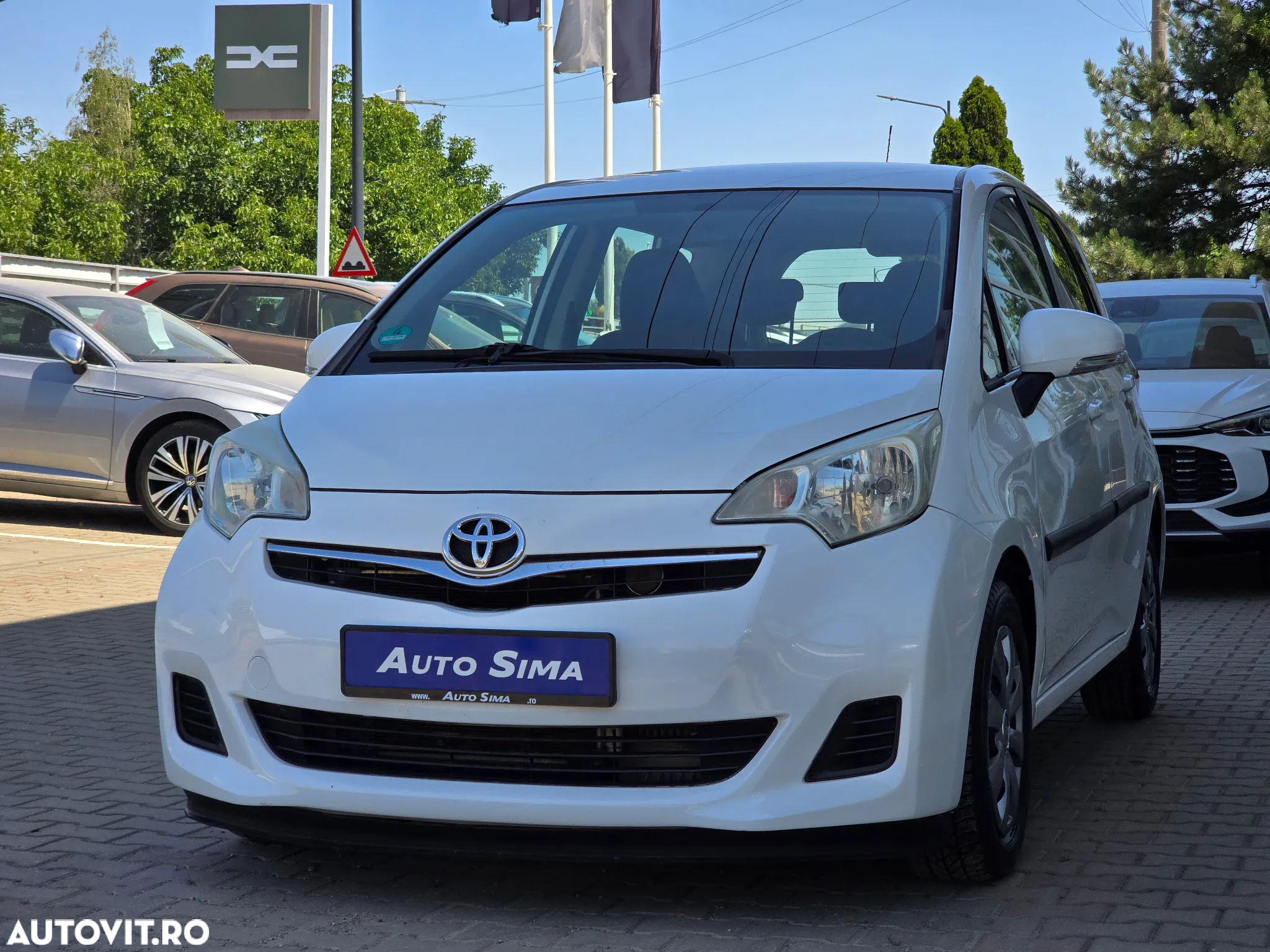 Toyota Verso S 1.4 D-4D - 4
