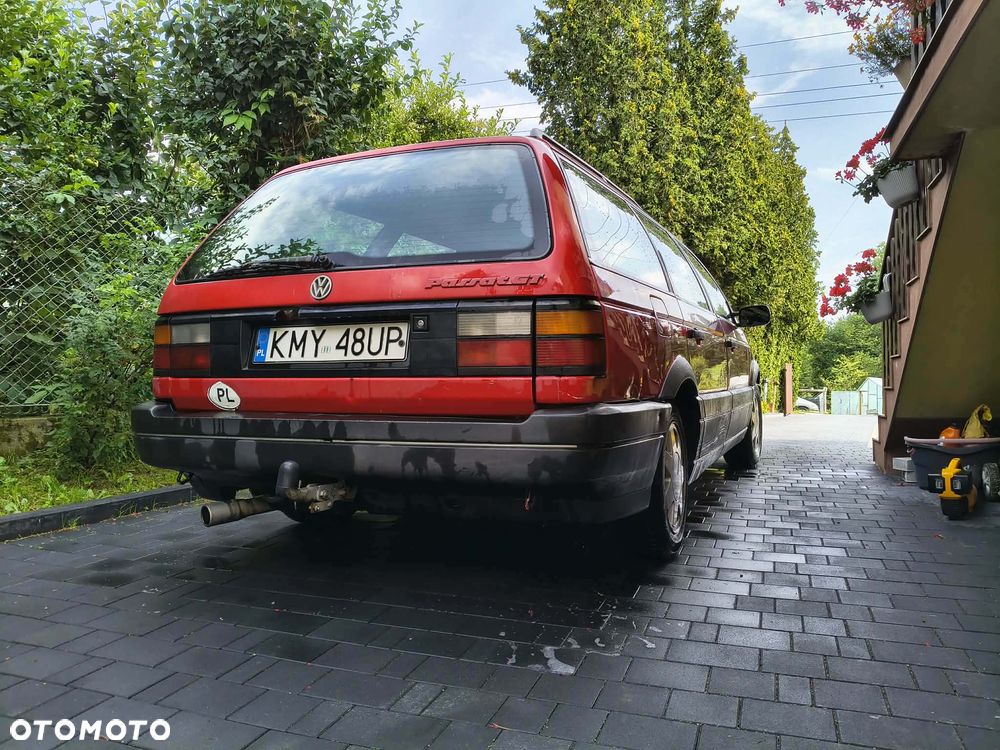 Volkswagen Passat 1.8 GL - 3