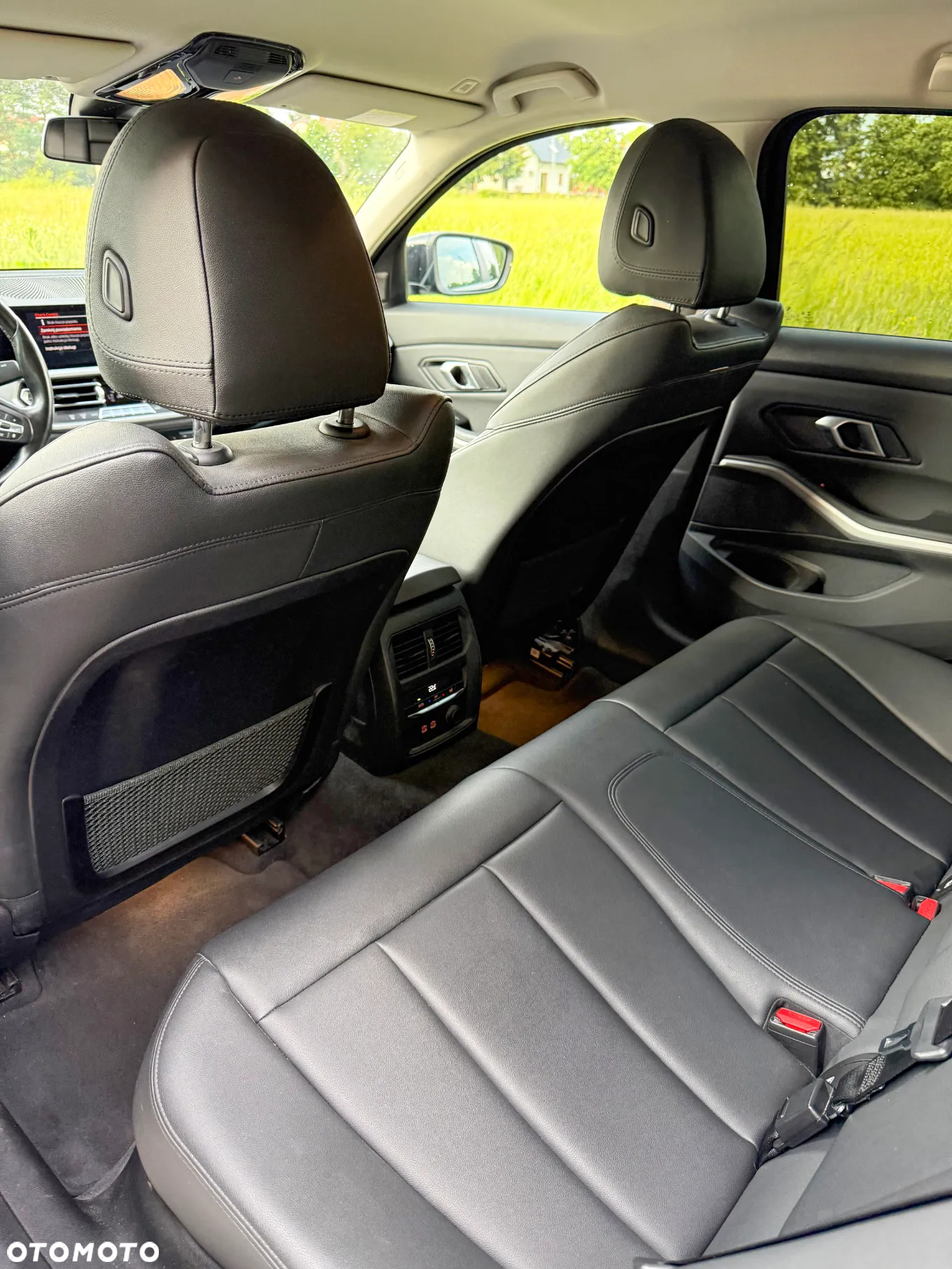 BMW Seria 3 320i Advantage sport - 14