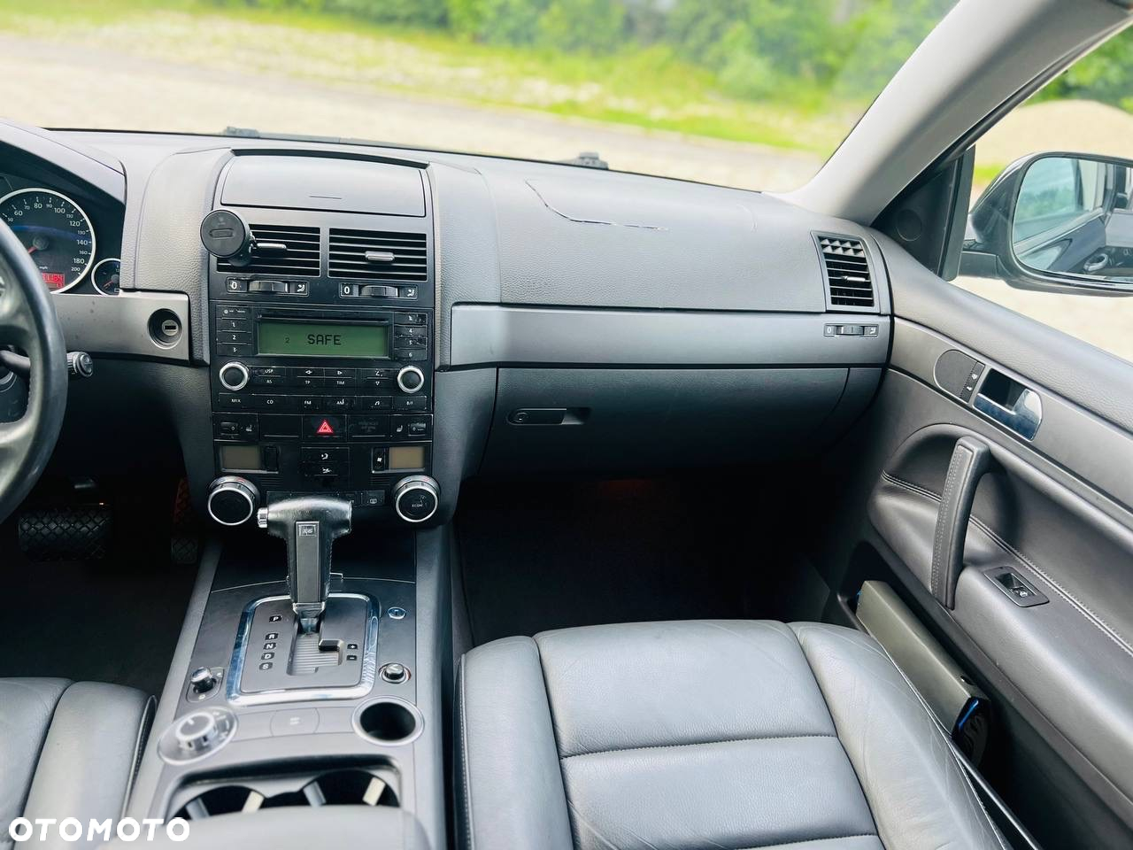 Volkswagen Touareg 2.5 R5 TDI DPF Perfect Tiptr - 22