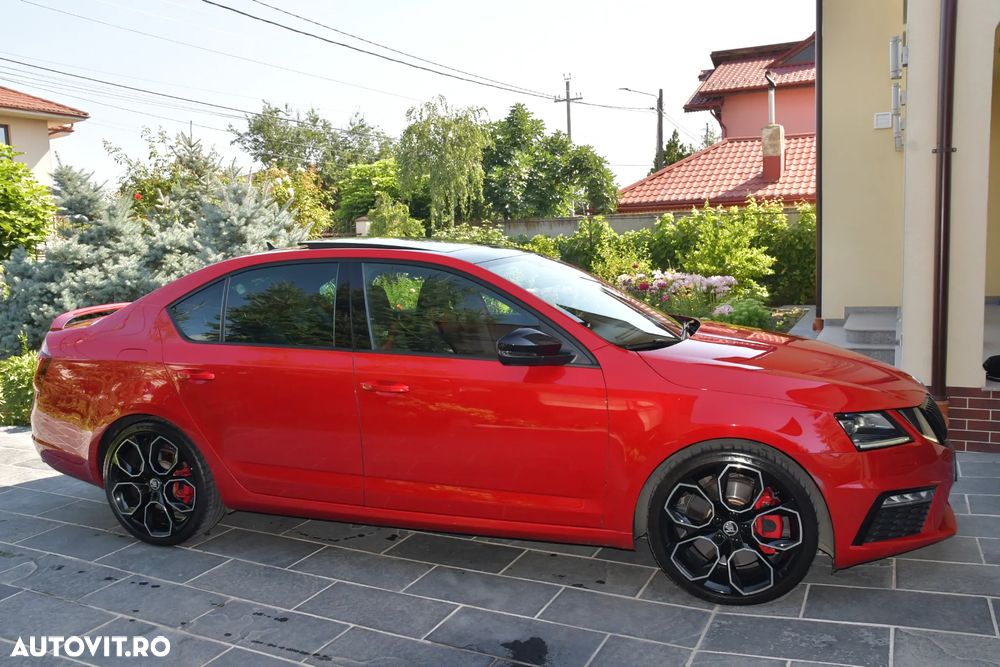 Skoda Octavia 2.0 245 TSI RS - 9