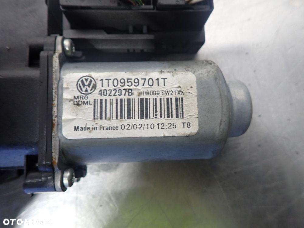 SILNICZEK SZYB LEWY PRZÓD SKODA OCTAVIA II 5K0959793 1T0959701T - 3