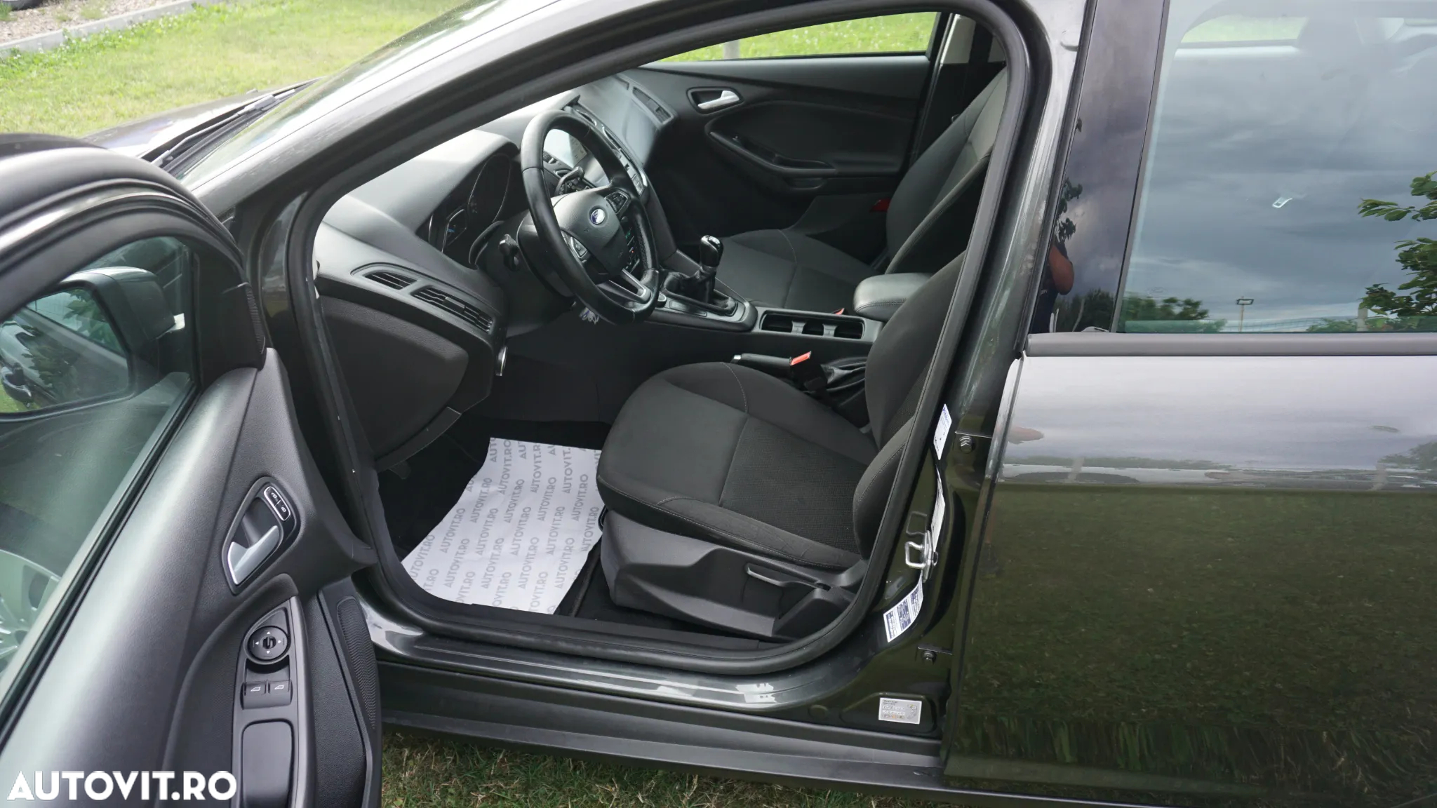 Ford Focus 1.0 EcoBoost Trend - 6